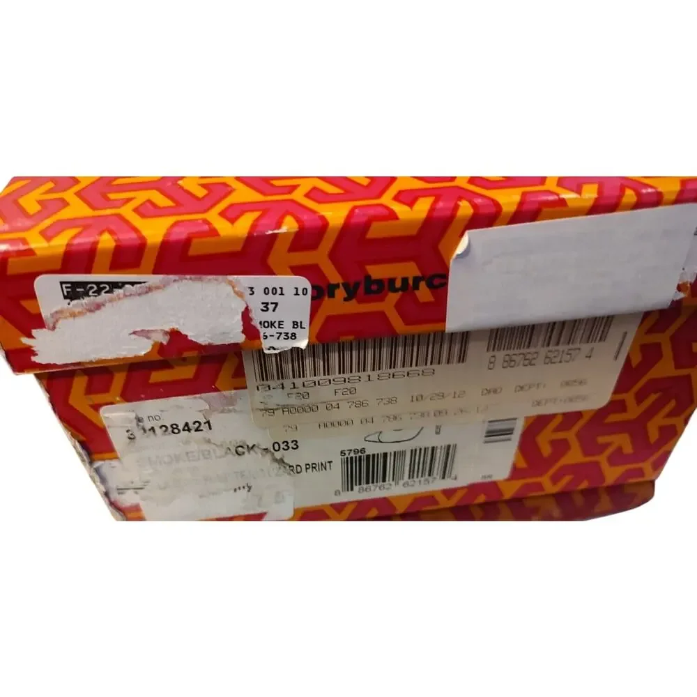 TORY BURCH Lizard Print Leather Cap Toe Gray/Black Pumps Heels‎ NEW 7 1/2